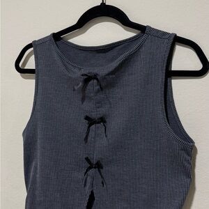 Sleeveless Gray Ribbed Top with Bow Accents